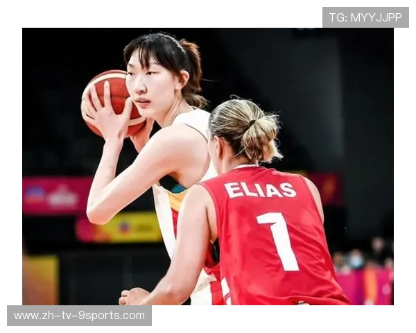 国际篮球青训论坛开展女篮师资下沉与示范工程试点,这是一位优秀的国家队的篮球女教练 国际篮球青训论坛开展女篮师资下沉与示范工程试点,这是一位优秀的国家队的篮球女教练