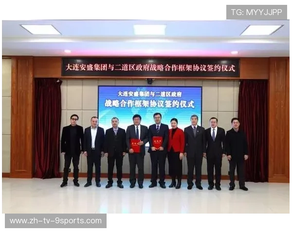 游泳馆与学校签订长期教学合作协议降低成本